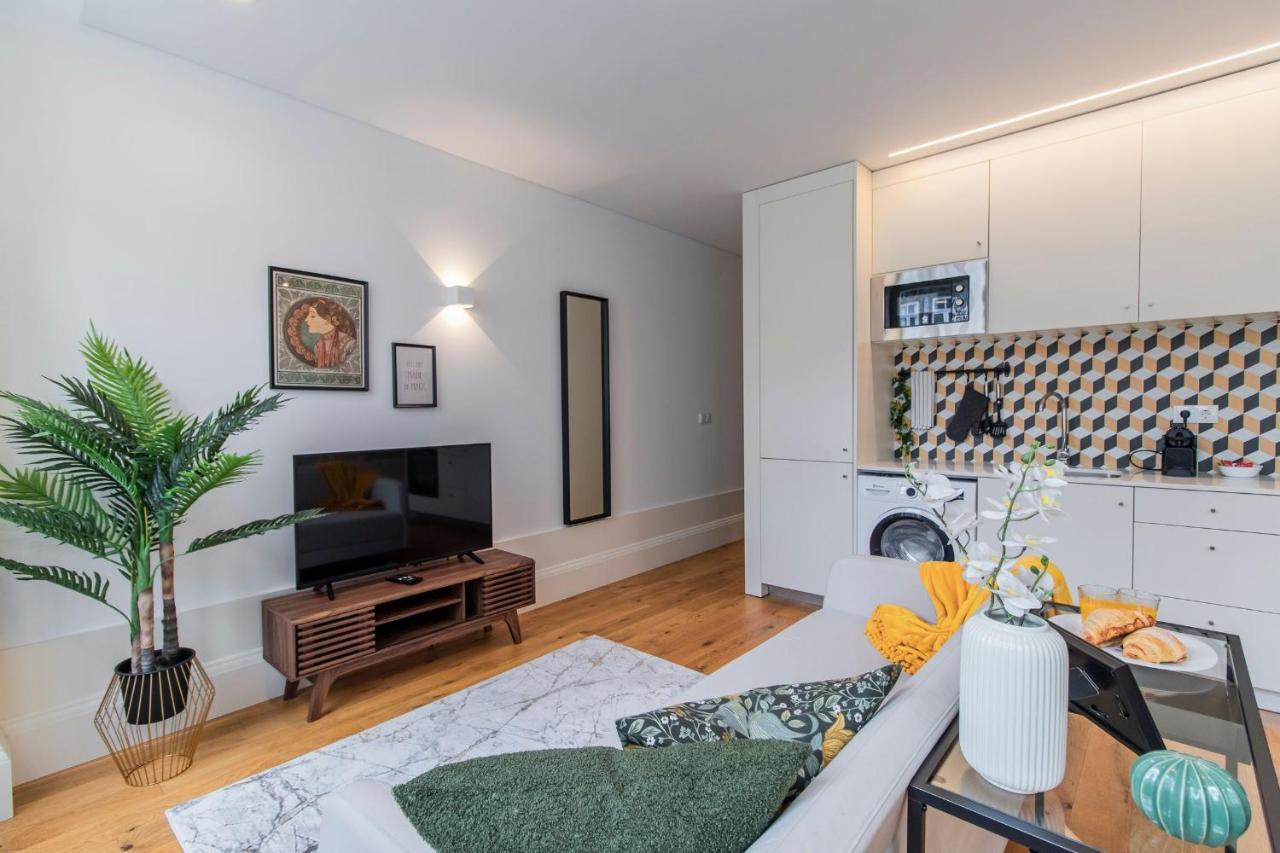 Rodrigues De Freitas 391 By Lovelystay Porto Buitenkant foto